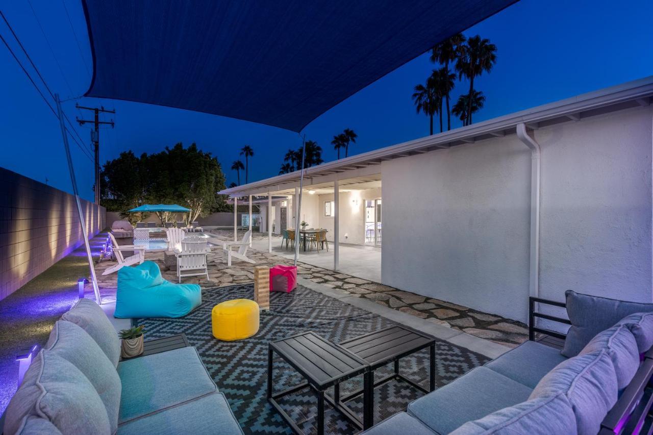 The Desert Xscape Pool & Views Palm Springs Exterior photo
